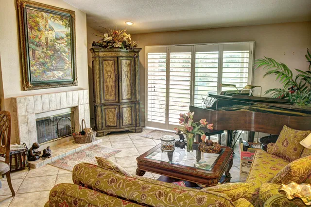 $589,000 | 378 Desert Falls Drive East, Palm Desert, CA 92211