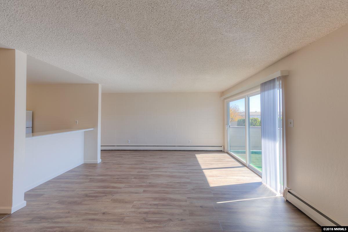 1355 Carlin Street Reno, NV 89503 - Photo 9 of 22