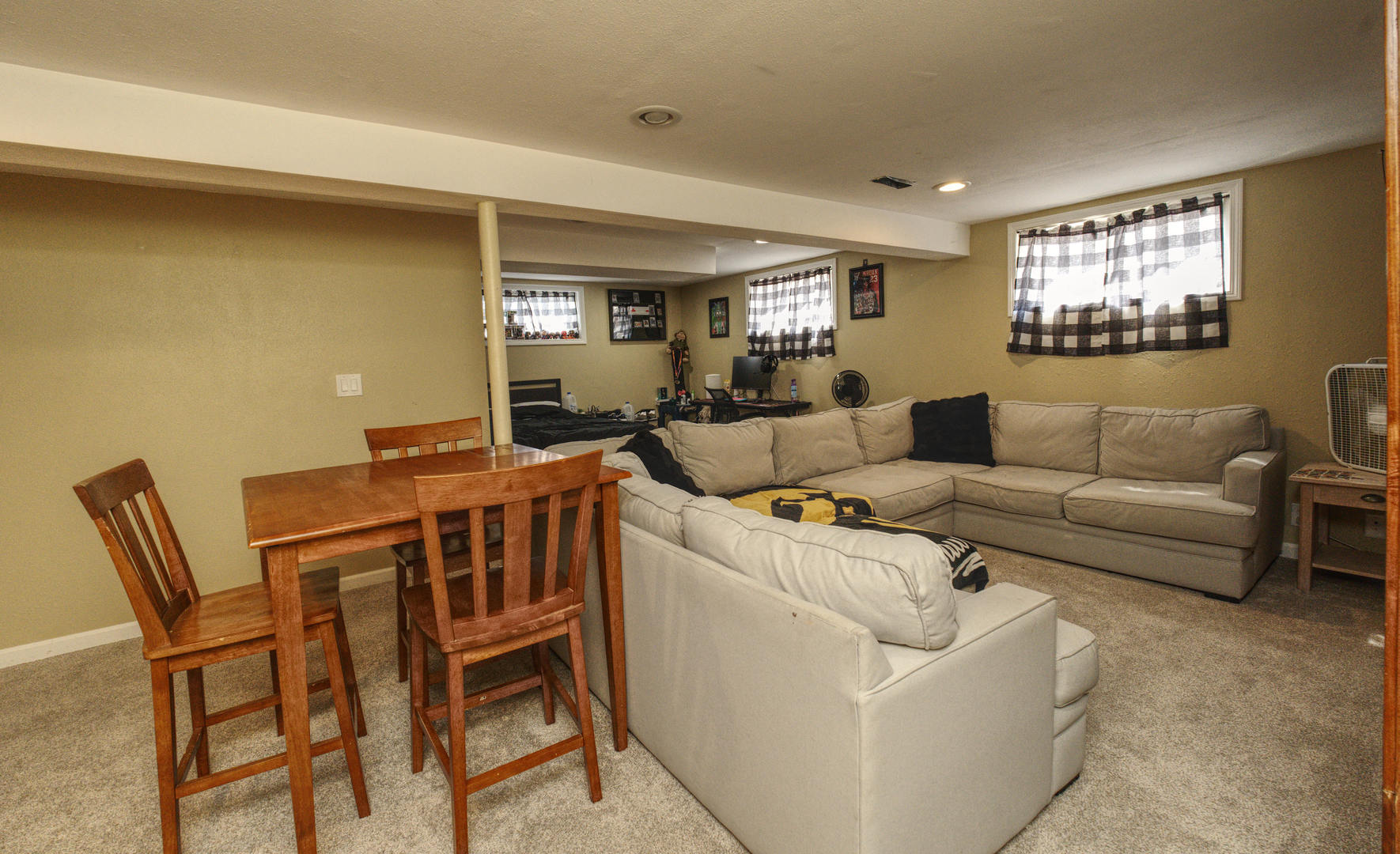 1709 Middle Road Camanche, IA 52730 - Photo 13 of 19 Gallery Image 13
