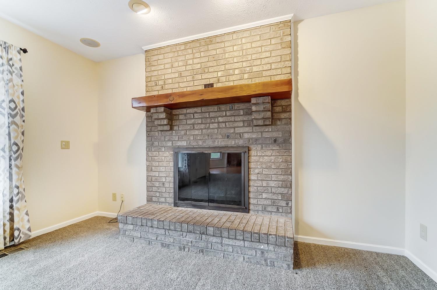 8290 Wuest Road Cincinnati, OH 45247 - Photo 11 of 48 Gallery Image 11