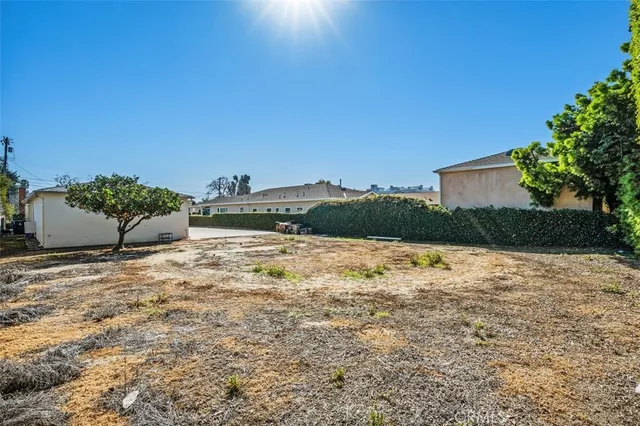$1,700,000 | 11117 Greenlawn Avenue, Culver City, CA 90230