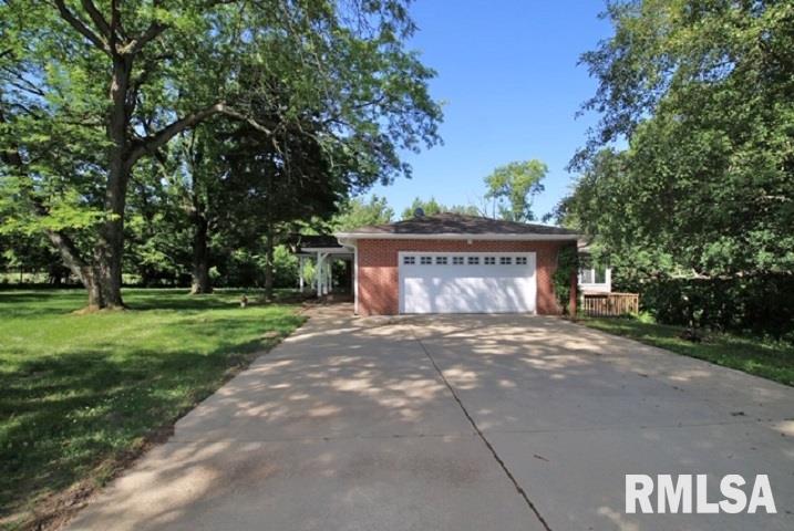 11107 North Trigger Road Dunlap, IL 61525 - Photo 3 of 48 Gallery Image 3