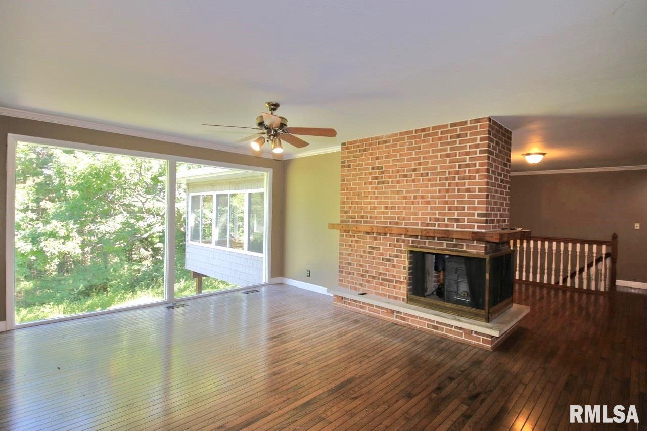 11107 North Trigger Road Dunlap, IL 61525 - Photo 10 of 48 Gallery Image 10