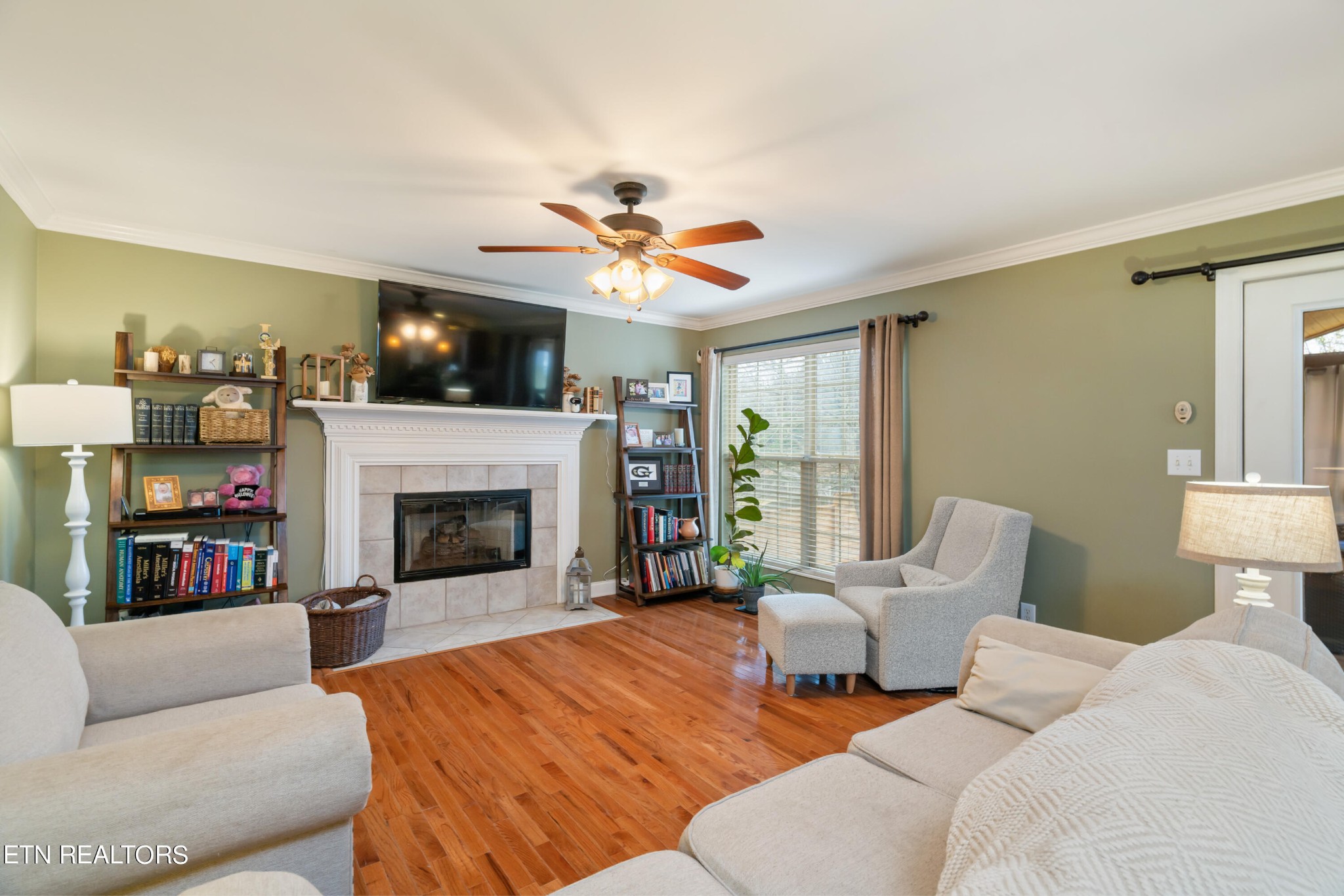 1341 Wineberry Road Powell, TN 37849 - Photo 10 of 46 Gallery Image 10