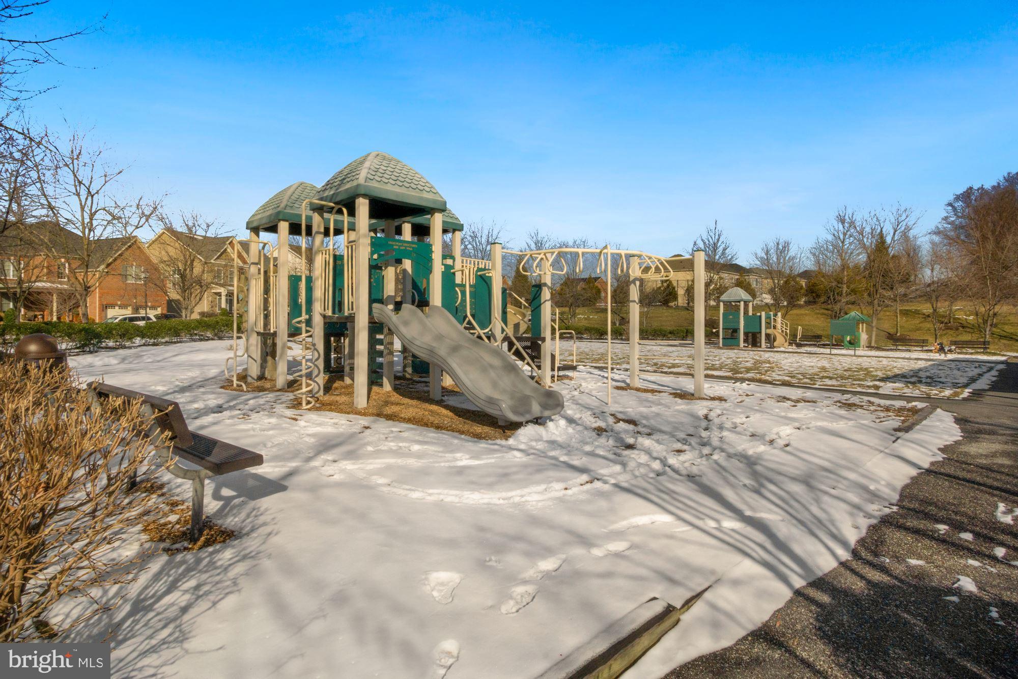 11008 North Riding Road Upper Marlboro, MD 20772 - Photo 33 of 35