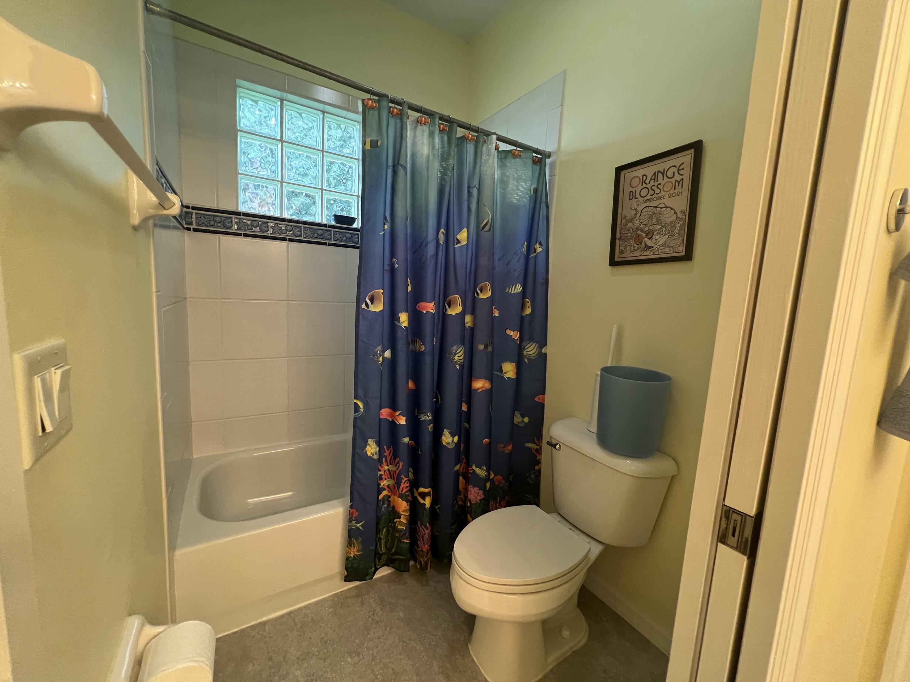 4292 Southeast Rainbows End Stuart, FL 34997 - Photo 32 of 56 2nd Bath_4545