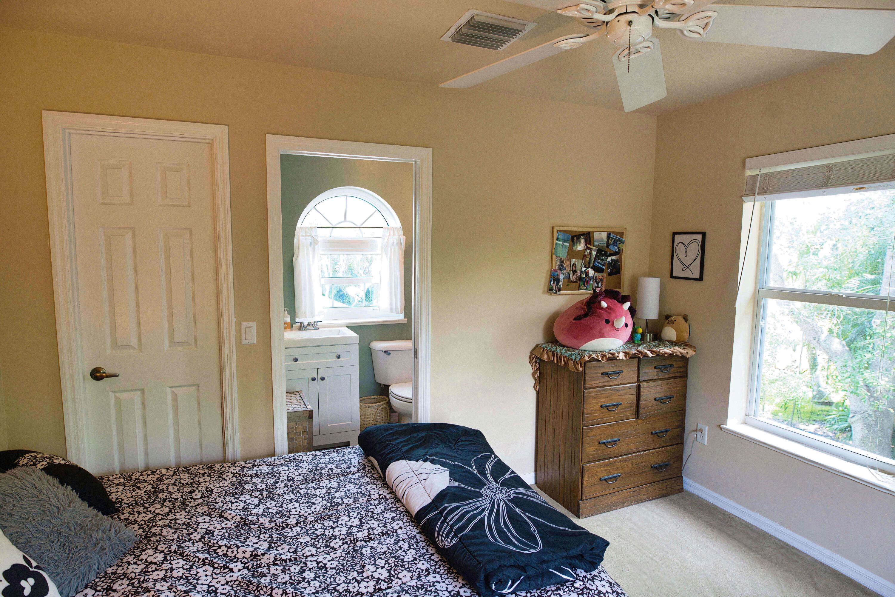 4292 Southeast Rainbows End Stuart, FL 34997 - Photo 34 of 56 4th Upstairs Bedroom3