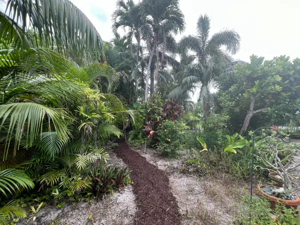 $799,000 | 4292 Southeast Rainbows End, Stuart, FL 34997