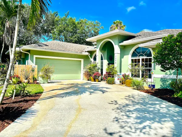 $799,000 | 4292 Southeast Rainbows End, Stuart, FL 34997