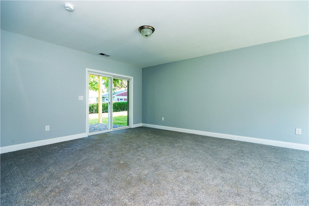 15 Christopher Rhodes Way Warwick, RI 02888 - Photo 13 of 26