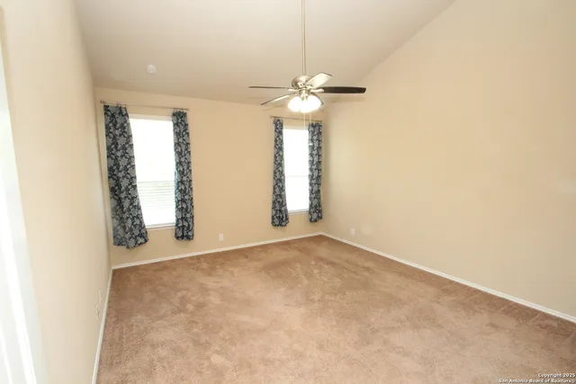 $2,000 | 631 Sage Thrasher, San Antonio, TX 78253