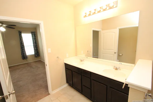 $2,000 | 631 Sage Thrasher, San Antonio, TX 78253