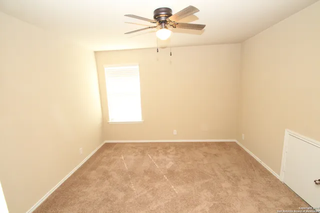 $2,000 | 631 Sage Thrasher, San Antonio, TX 78253