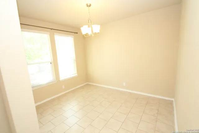 $2,000 | 631 Sage Thrasher, San Antonio, TX 78253