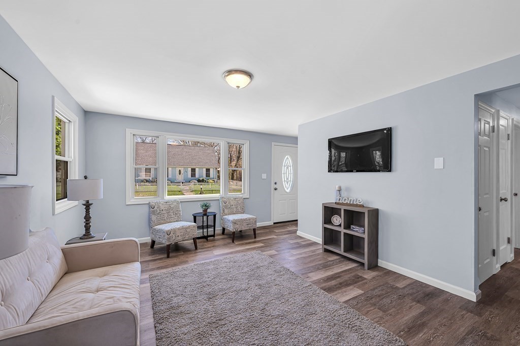 120 Hamilton Street Springfield, MA 01119 - Photo 11 of 36