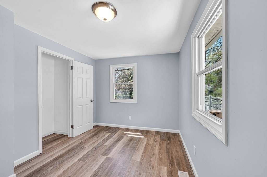 120 Hamilton Street Springfield, MA 01119 - Photo 25 of 36