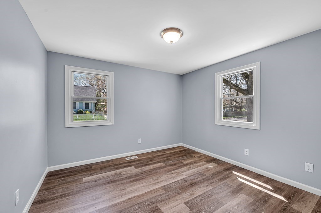 120 Hamilton Street Springfield, MA 01119 - Photo 26 of 36