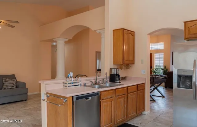 $3,200 | 14808 South 25th Way, Phoenix, AZ 85048