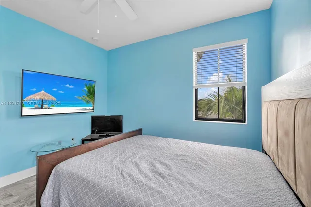 $5,500 | 9712 West 34th Lane, Hialeah, FL 33018