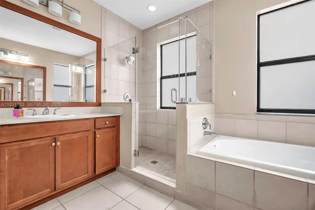 $5,500 | 9712 West 34th Lane, Hialeah, FL 33018