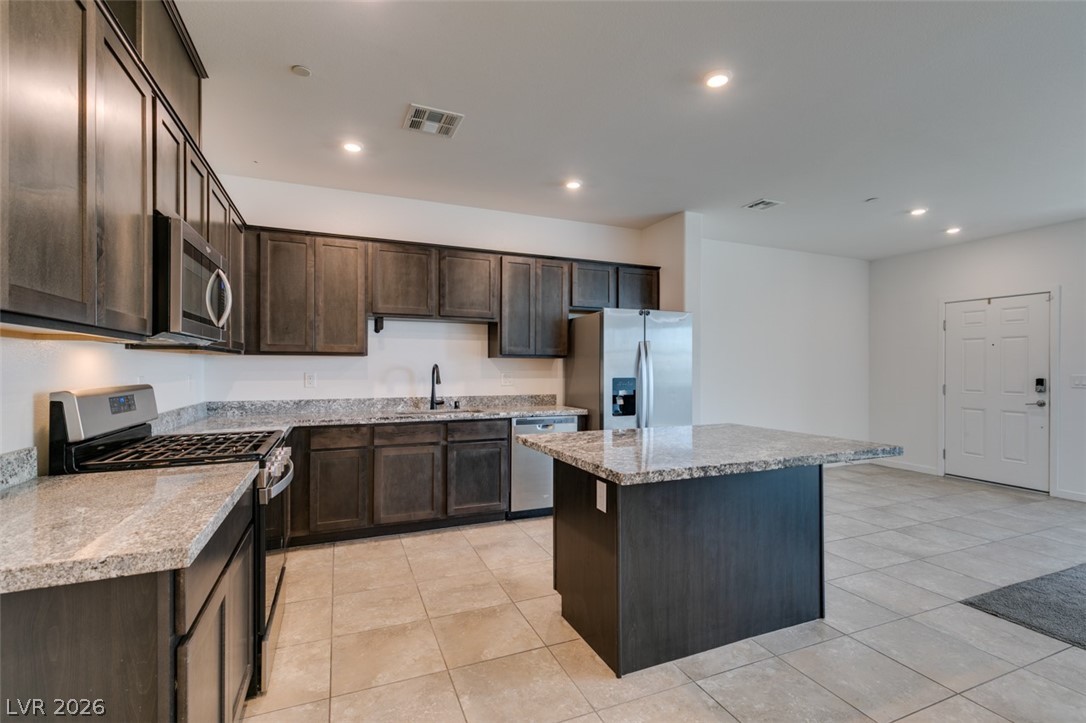 451 Filaree Place Henderson, NV 89015 - Photo 27 of 47