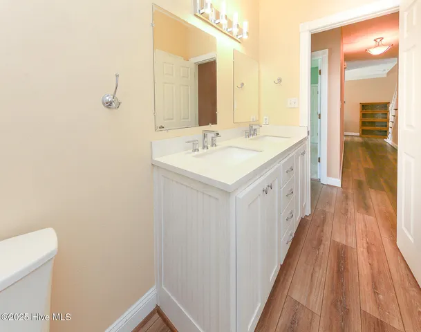 $699,000 | 106 Sound Shore Drive, Currituck, NC 27929