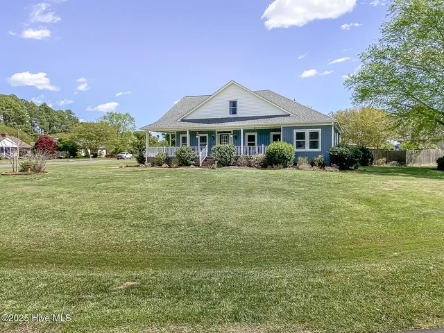 $699,000 | 106 Sound Shore Drive, Currituck, NC 27929