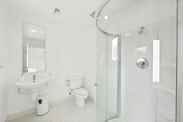 $3,095 | 2400 Champa Street, Unit 4, Denver, CO 80205