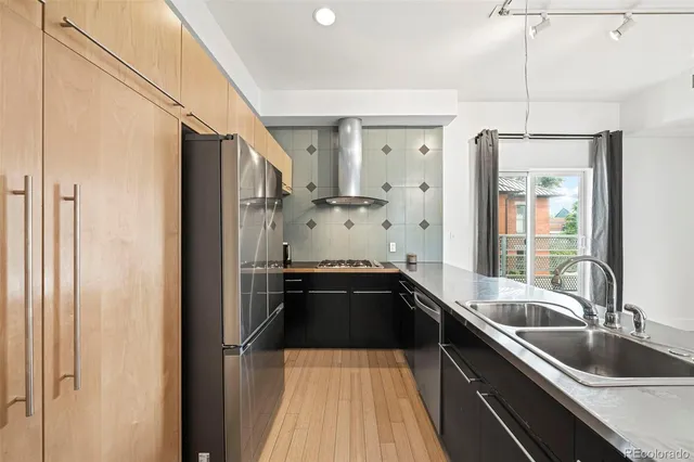 $3,095 | 2400 Champa Street, Unit 4, Denver, CO 80205
