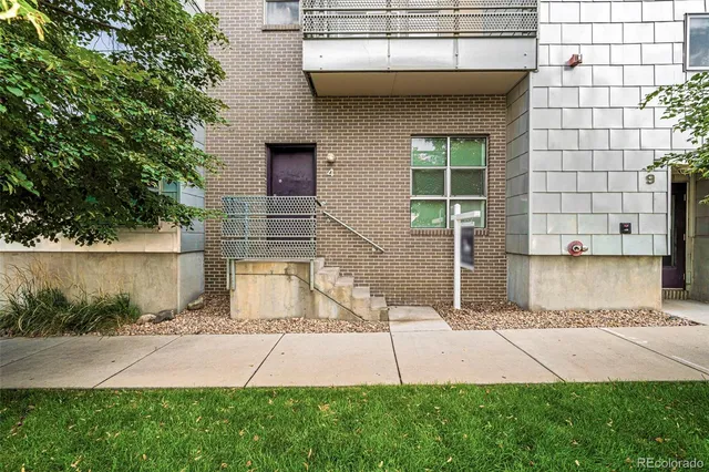 $3,095 | 2400 Champa Street, Unit 4, Denver, CO 80205