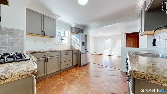 $2,300 | 108 Adams Street, Stratford, CT 06615