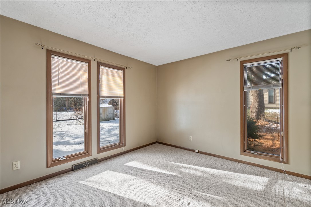 1324 Trares Road Mogadore, OH 44260 - Photo 13 of 42 Gallery Image 13