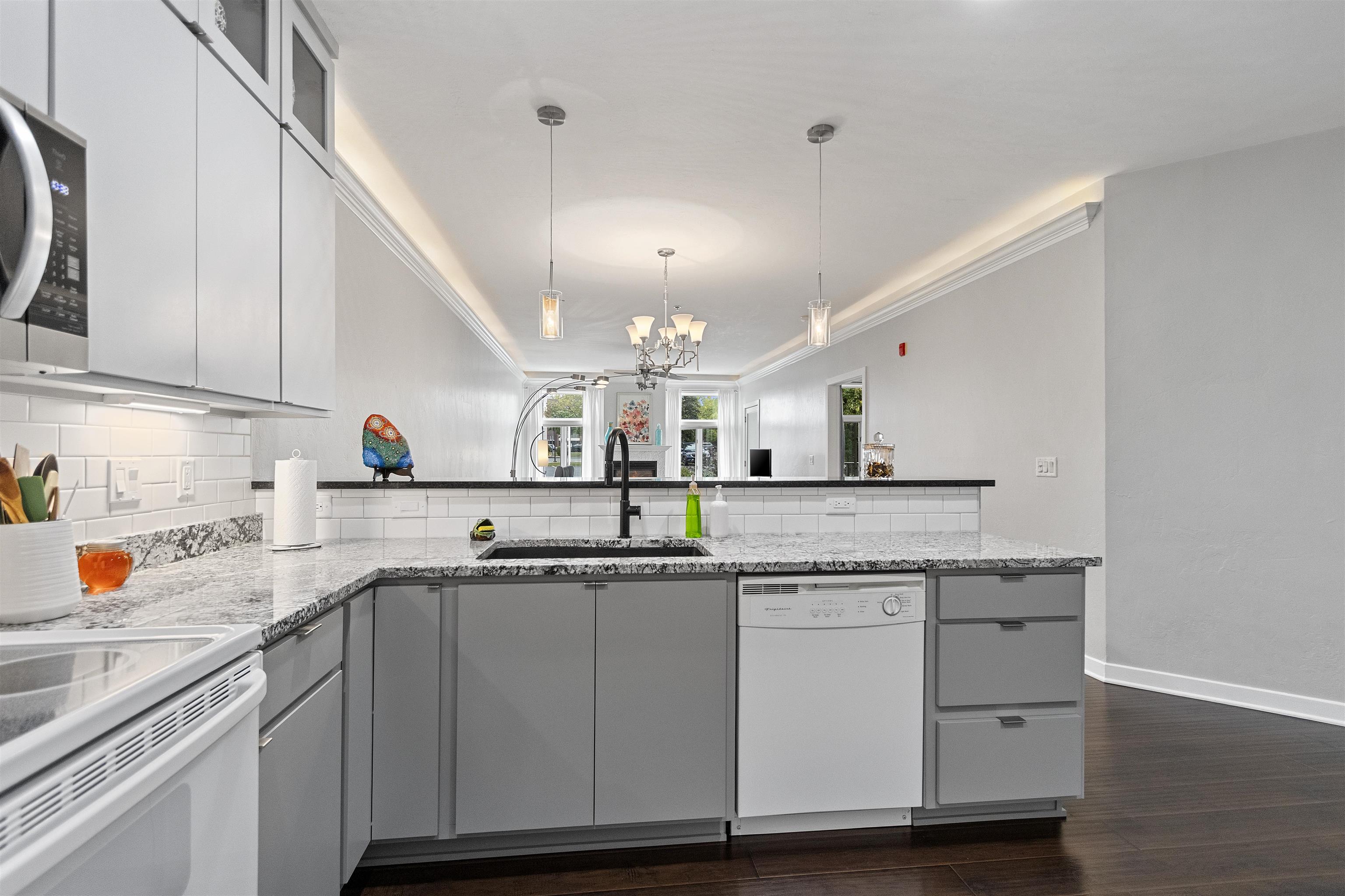 555 Main Avenue, Unit 104 De Pere, WI 54115 - Photo 21 of 69