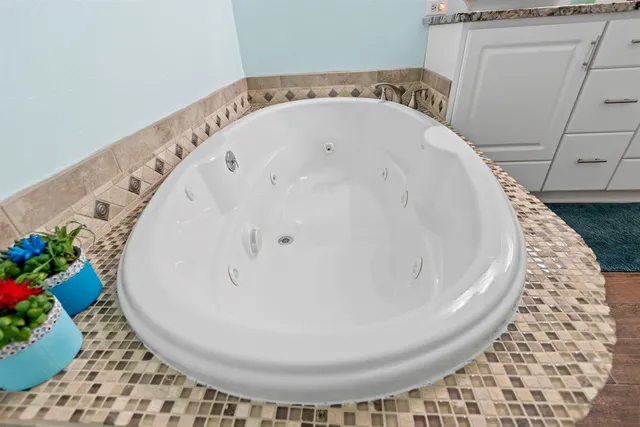 $319,900 | 555 Main Avenue, Unit 104, De Pere, WI 54115