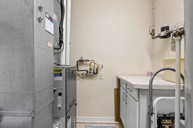 $319,900 | 555 Main Avenue, Unit 104, De Pere, WI 54115