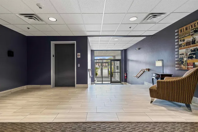 $319,900 | 555 Main Avenue, Unit 104, De Pere, WI 54115