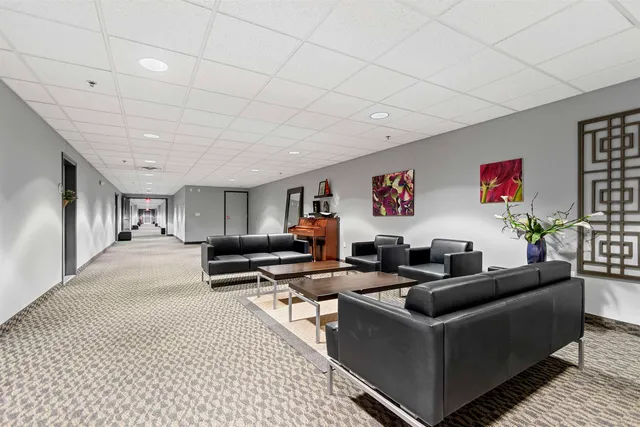 $319,900 | 555 Main Avenue, Unit 104, De Pere, WI 54115