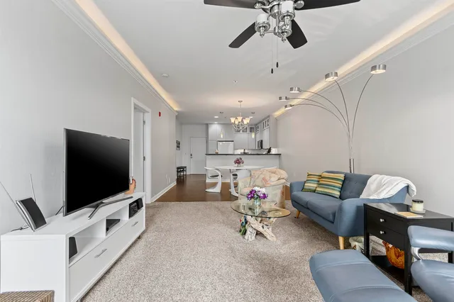 $319,900 | 555 Main Avenue, Unit 104, De Pere, WI 54115