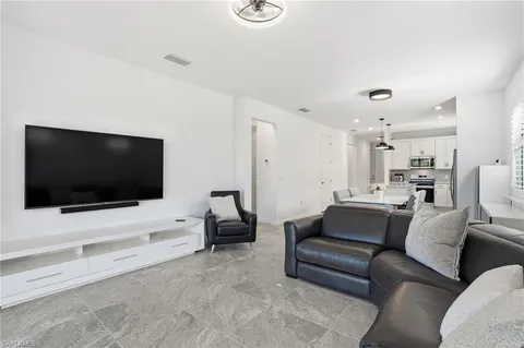 $475,000 | 1645 Serena Avenue, Naples, FL 34120