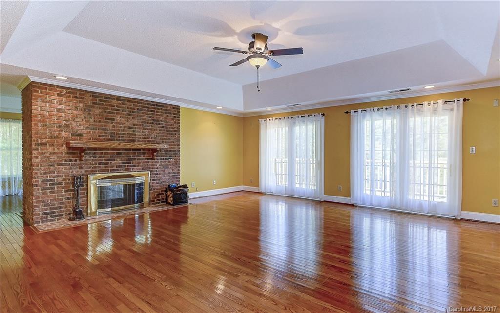 2925 Potter Road Waxhaw, NC 28173 - Photo 4 of 24 Gallery Image 4