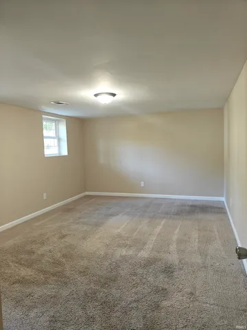 $329,900 | 6401 East Oak Street, Evansville, IN 47715