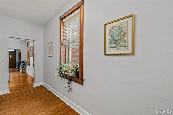 $260,000 | 5252 Botanical Avenue, St. Louis, MO 63110