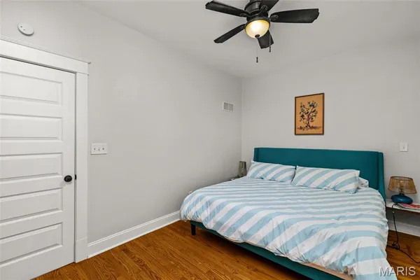 $260,000 | 5252 Botanical Avenue, St. Louis, MO 63110