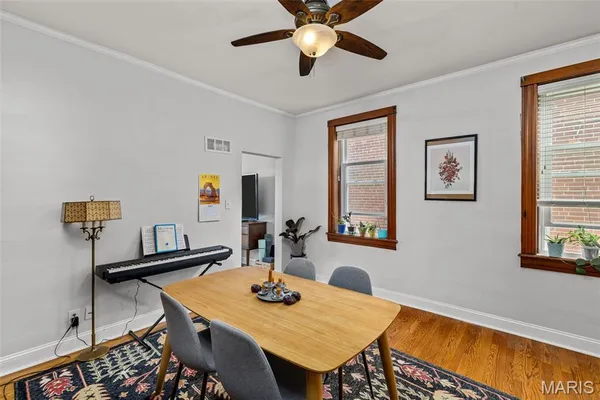 $260,000 | 5252 Botanical Avenue, St. Louis, MO 63110