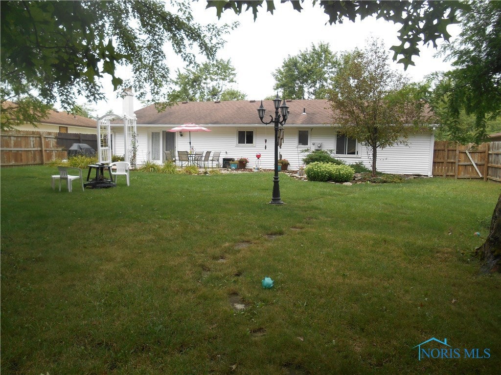 1961 Ginter Road Defiance, OH 43512 - Photo 3 of 16 Gallery Image 3
