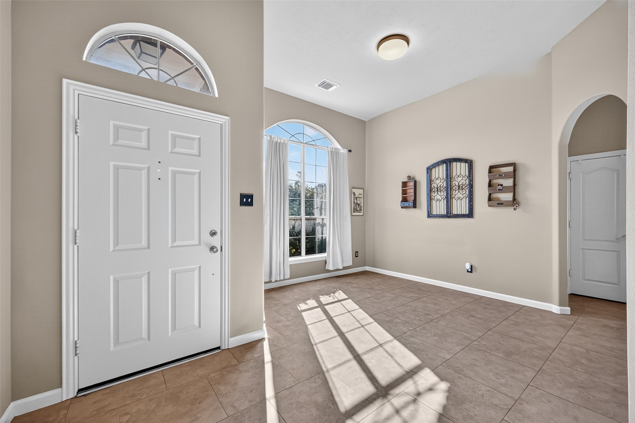 19207 Pinewood Mist Lane Humble, TX 77346 - Photo 4 of 29