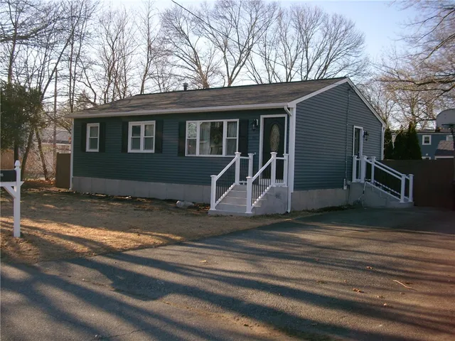 $465,000 | 68 Alfred Street, Warwick, RI 02889