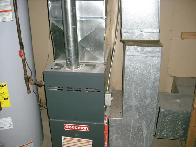 $465,000 | 68 Alfred Street, Warwick, RI 02889