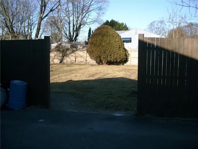 $465,000 | 68 Alfred Street, Warwick, RI 02889