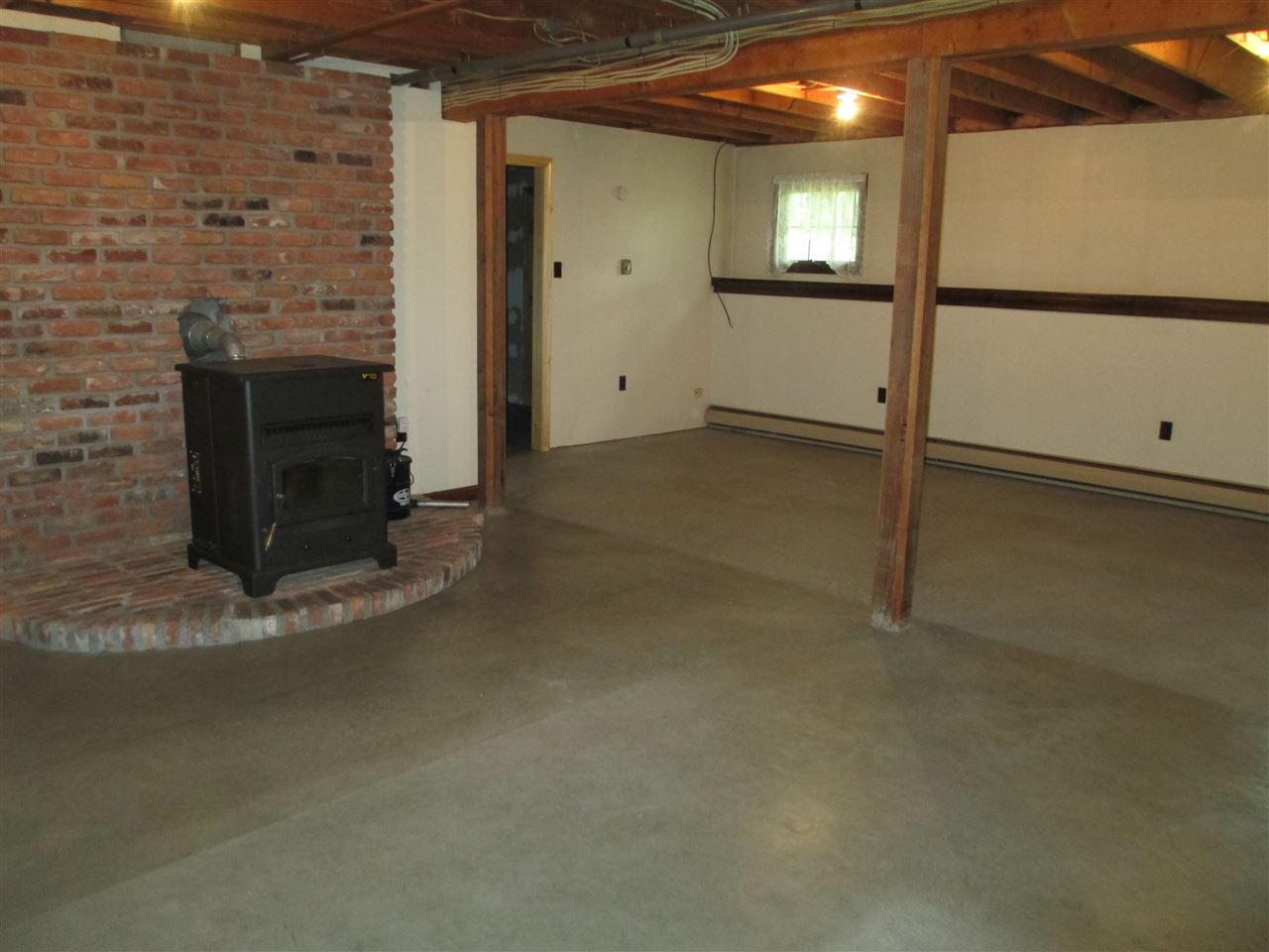 28 Long Pond Road Dunbarton, NH 03046 - Photo 23 of 29